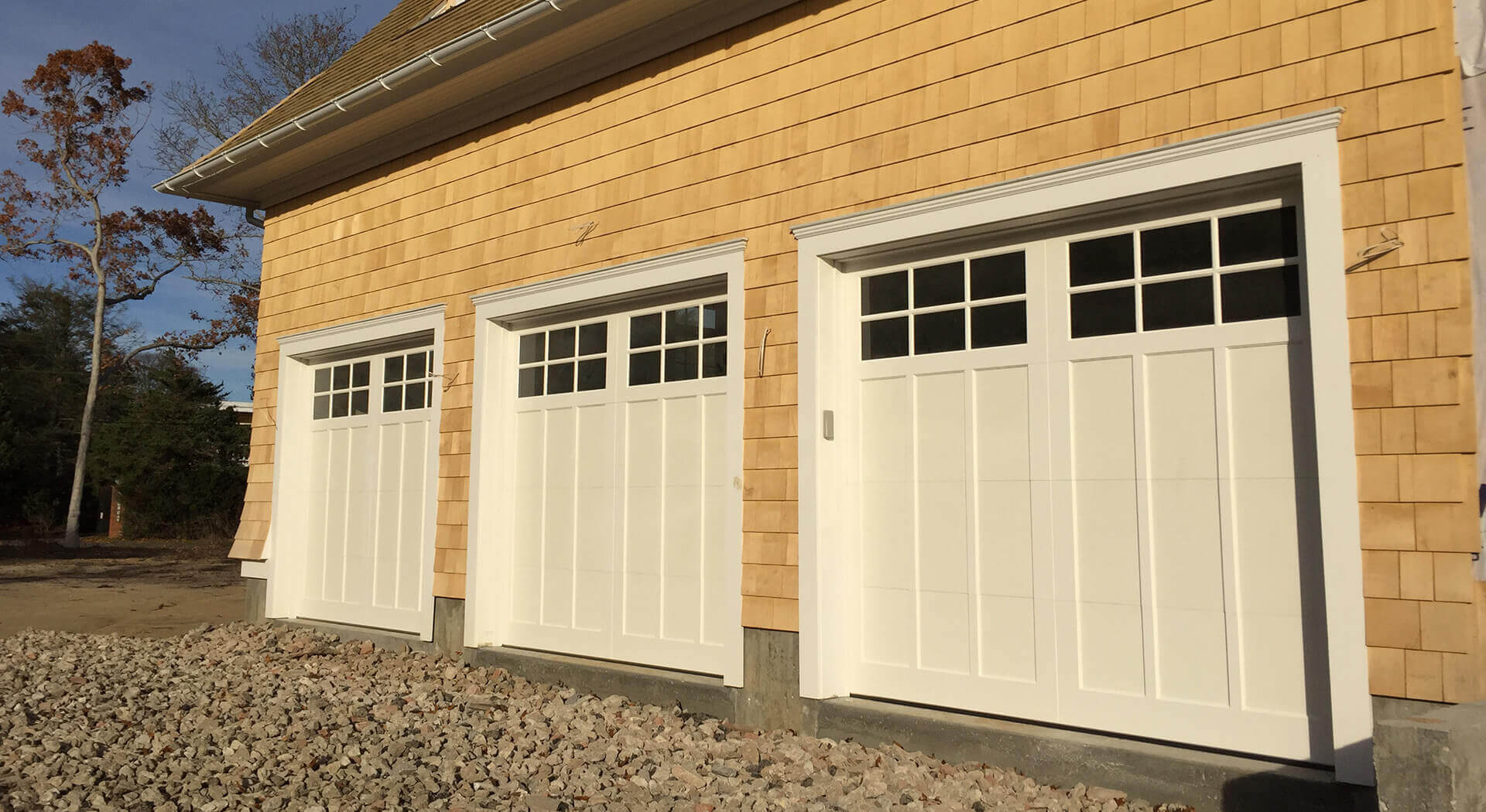 Long Island NY Garage Door Installation and Repair Contractor